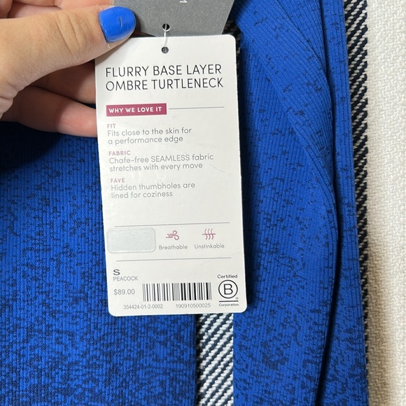 NWT Athleta Flurry Base Layer Fitted Ombré Long Sleeve - Picture 3 of 4